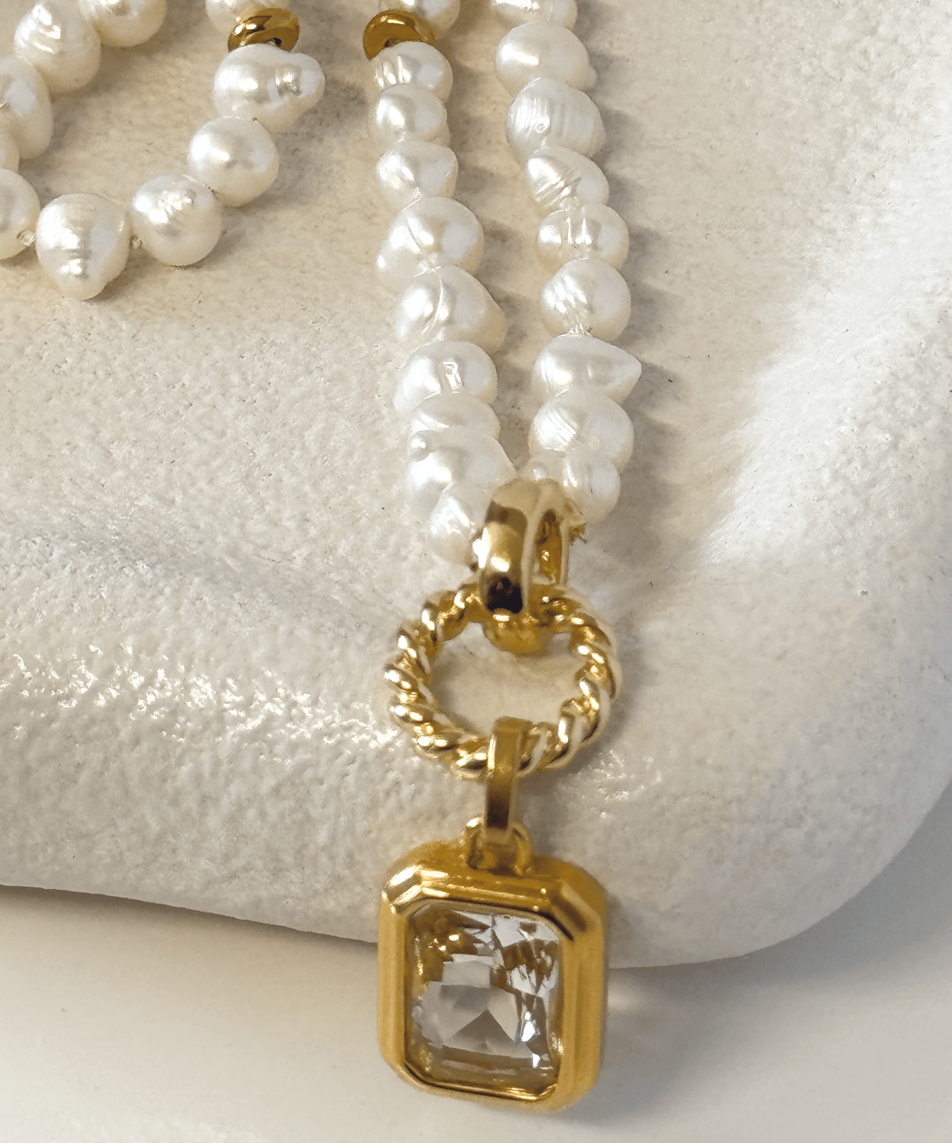 Hand Knotted Pearl Necklace image 2